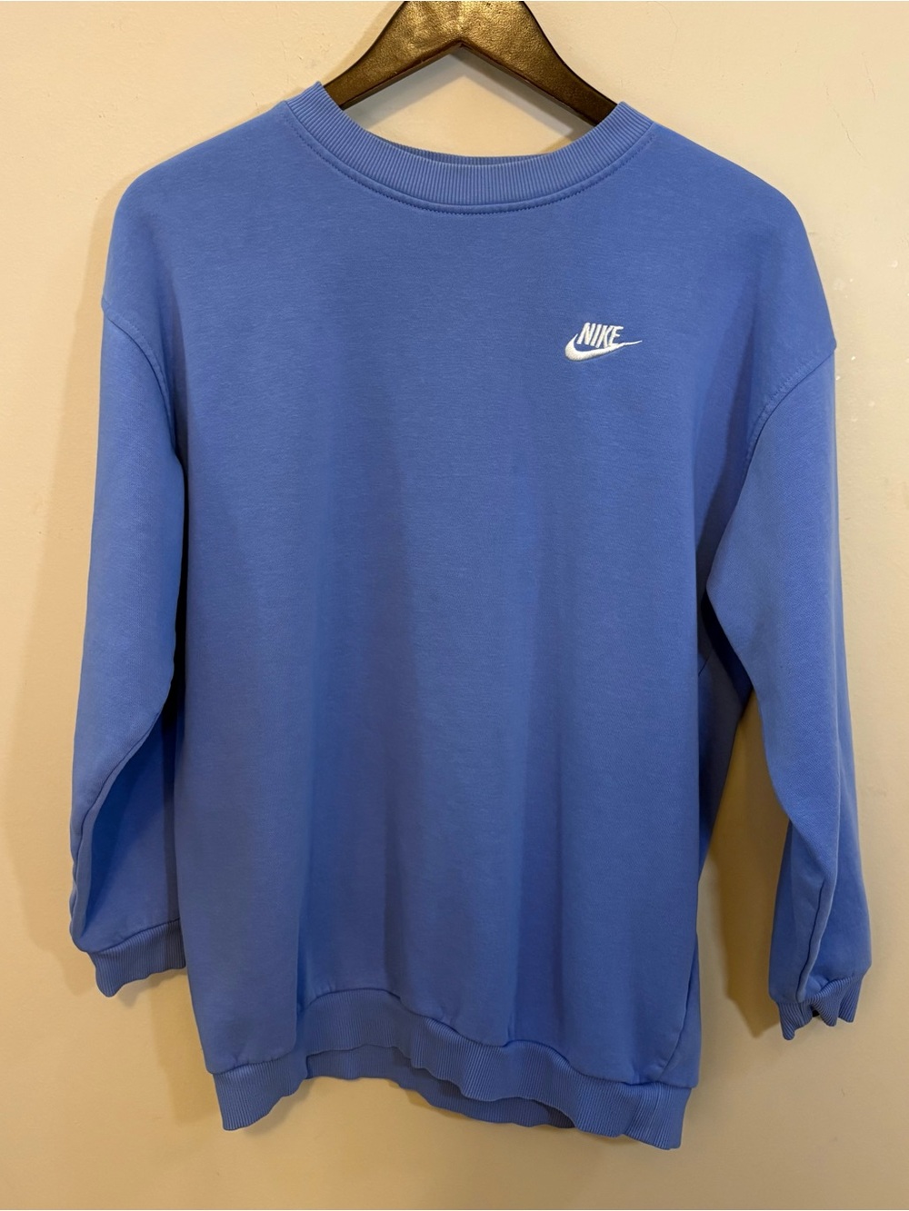 Nike Club Fleece Crew Neck Sweatshirt Size L/XL Periwinkle Unisex Athleisure